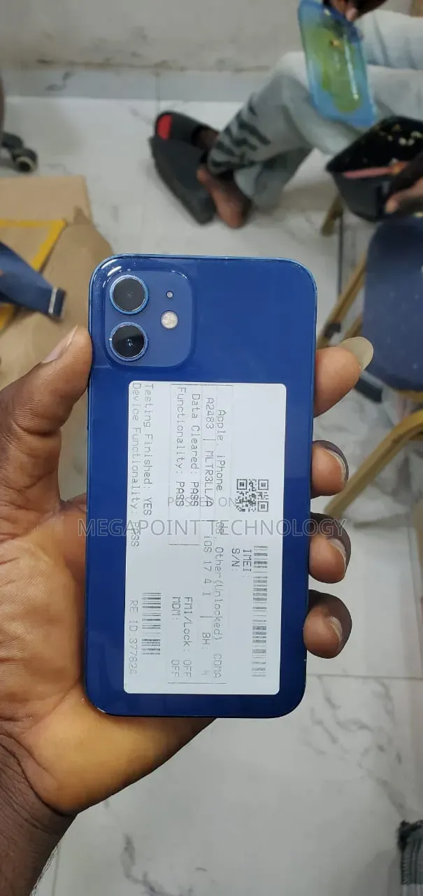 Apple iPhone 12 64 GB Green