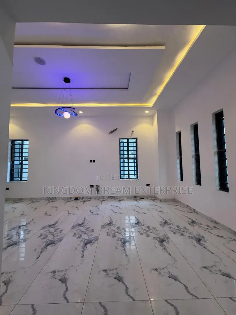 3bdrm Duplex in Isheri North for rent