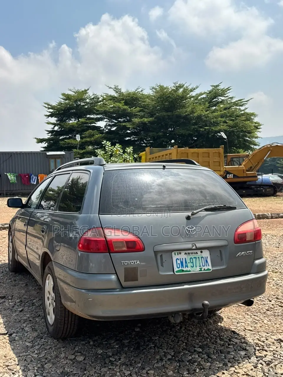 Toyota Avensis Wagon 2005 Gray