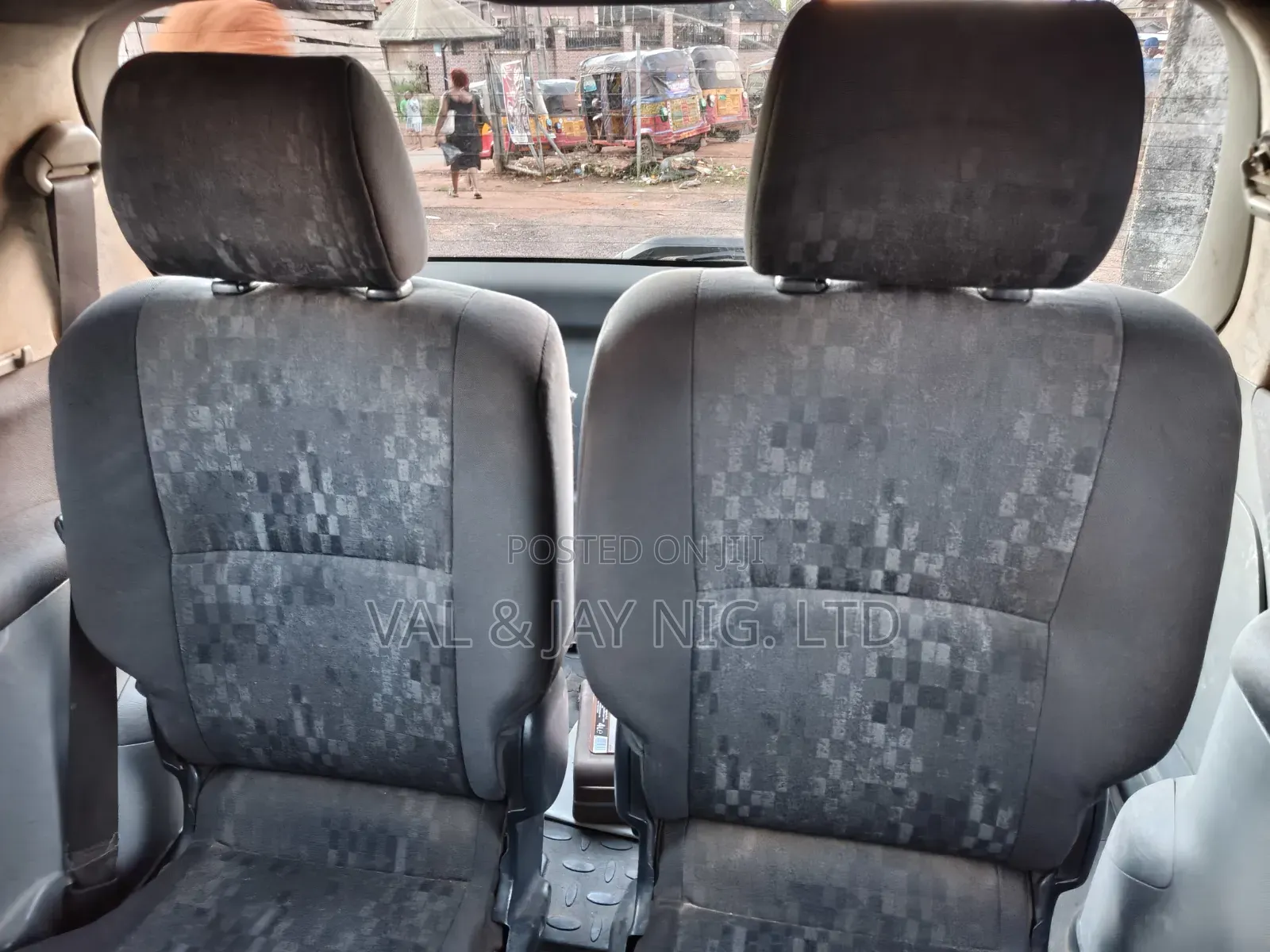 Toyota Avensis Verso 2.0 Petrol 2001 Green