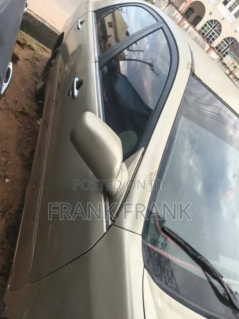 Toyota Camry 2004 Gold