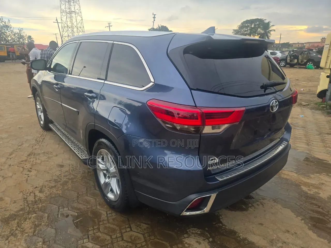 Toyota Highlander 2017 Blue