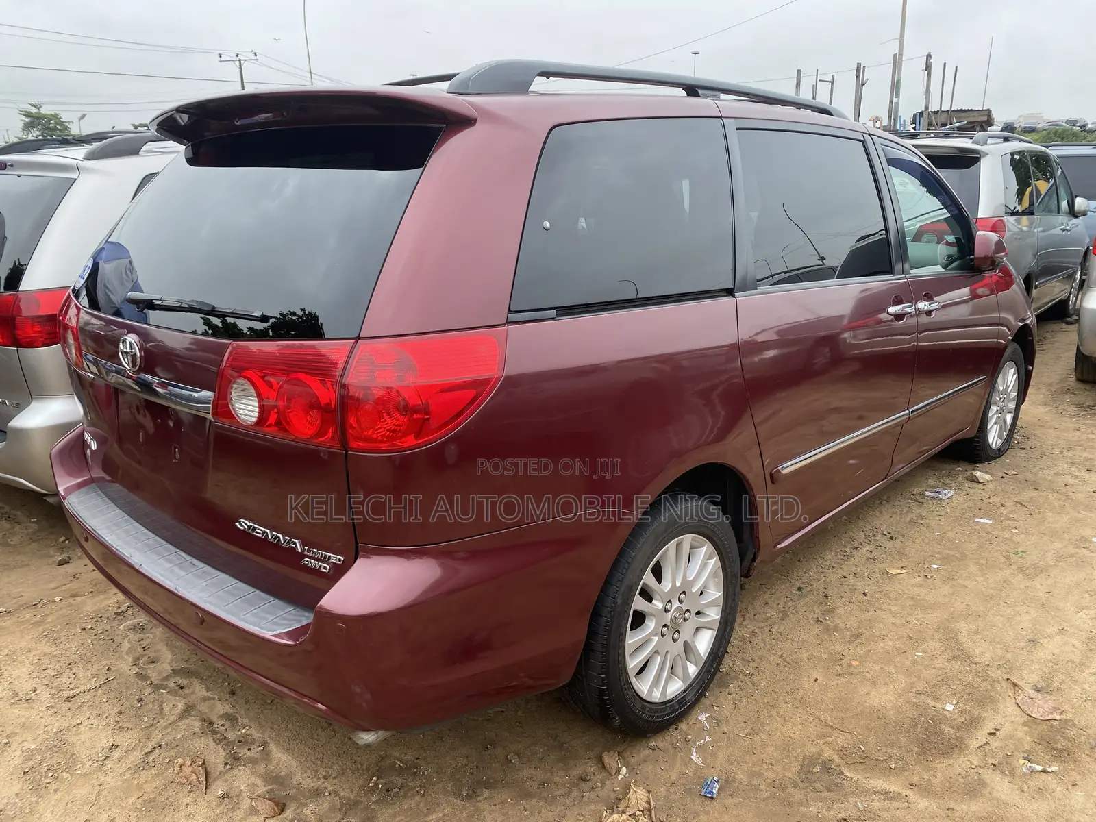 Toyota Sienna XLE Limited FWD 2006 Red
