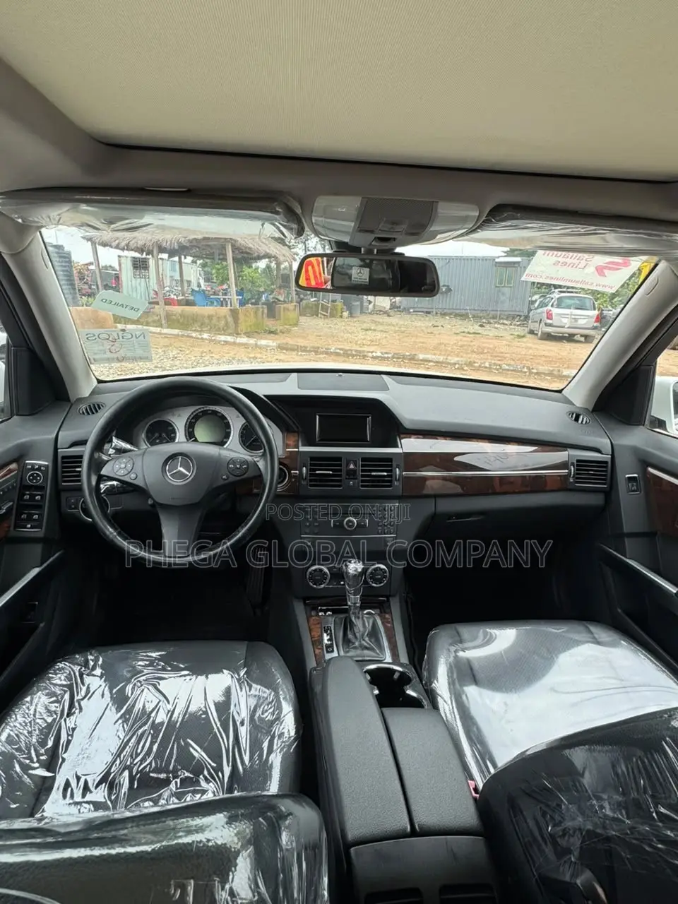 Mercedes-Benz GLK-Class 350 4MATIC 2011 White
