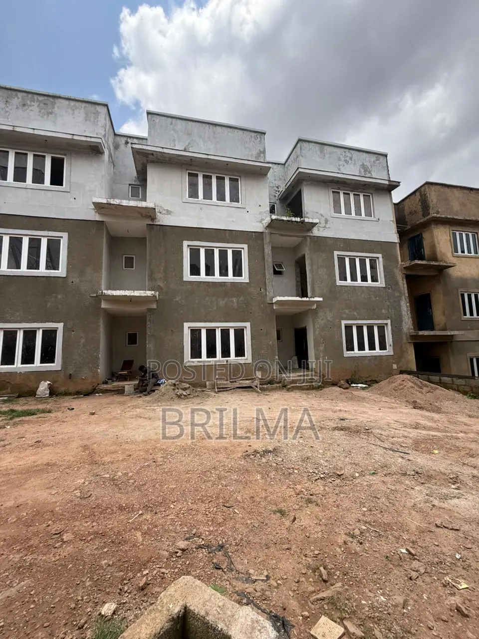 2 Bedroom Apartments in Guzape for Sale