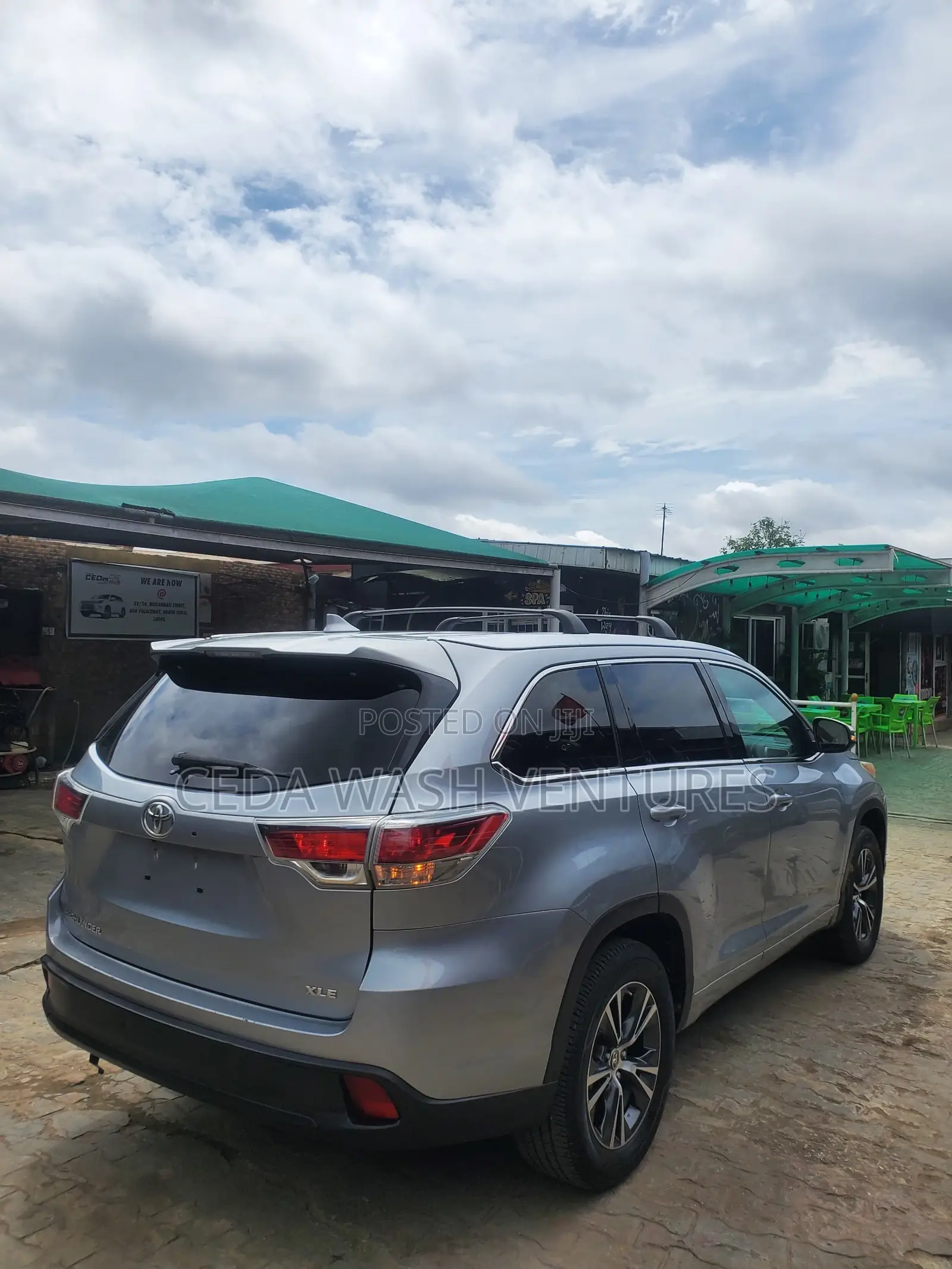 Toyota Highlander XLE V6 4x4 (3.5L 6cyl 6A) 2016 Silver