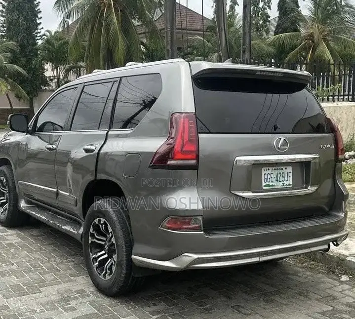 Lexus GX 2017 Gray
