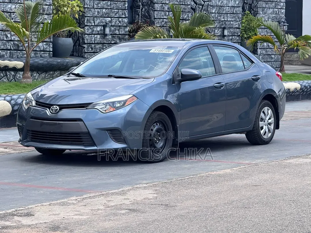 Toyota Corolla 2015 Gray