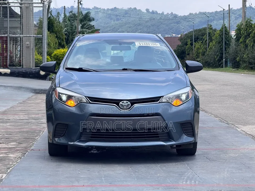 Toyota Corolla 2015 Gray