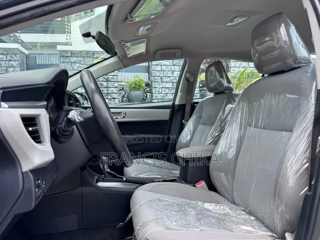Toyota Corolla 2015 Gray
