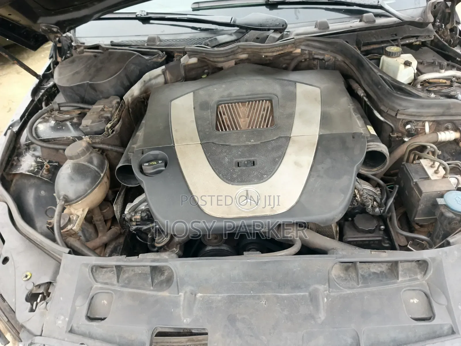 Mercedes-Benz C300 2010 Black