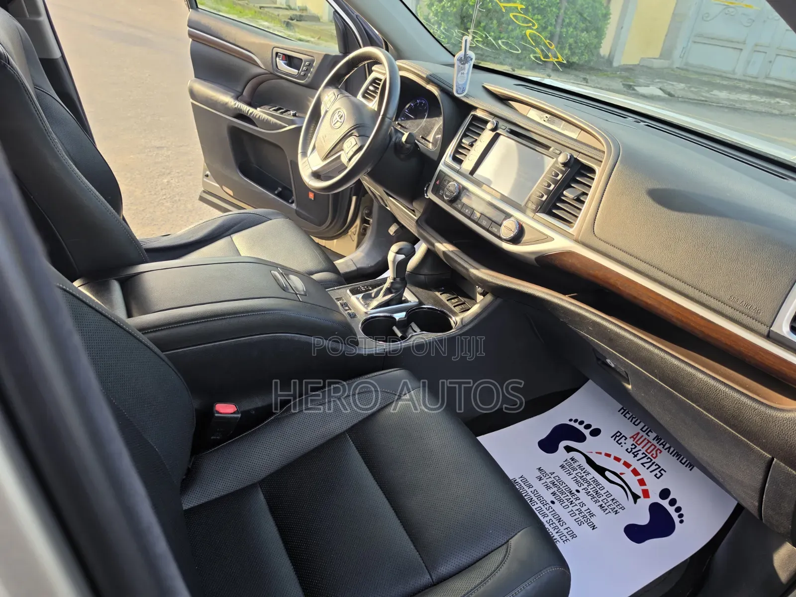 Toyota Highlander Limited 4dr SUV AWD (3.5L 6cyl 6A) 2014 Gold