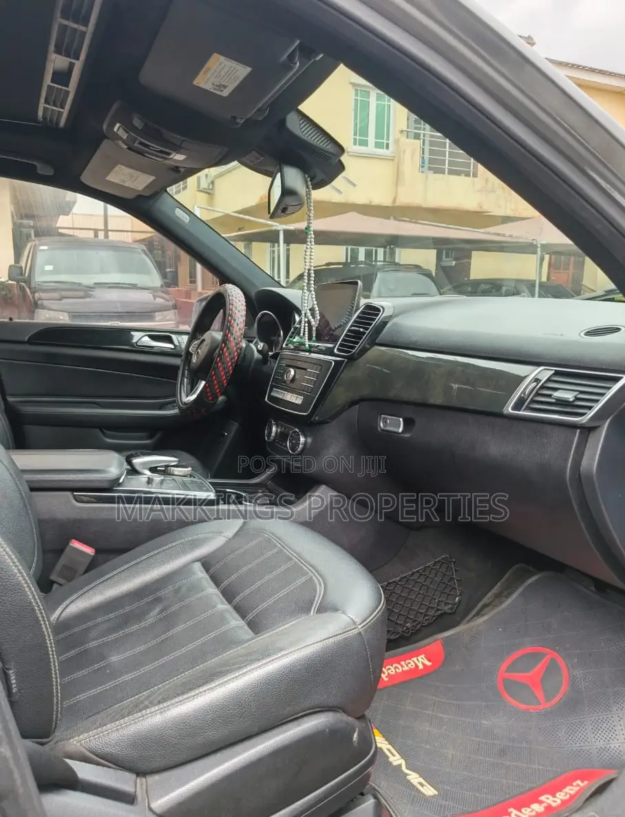 Mercedes-Benz GLE-Class 2016 Silver