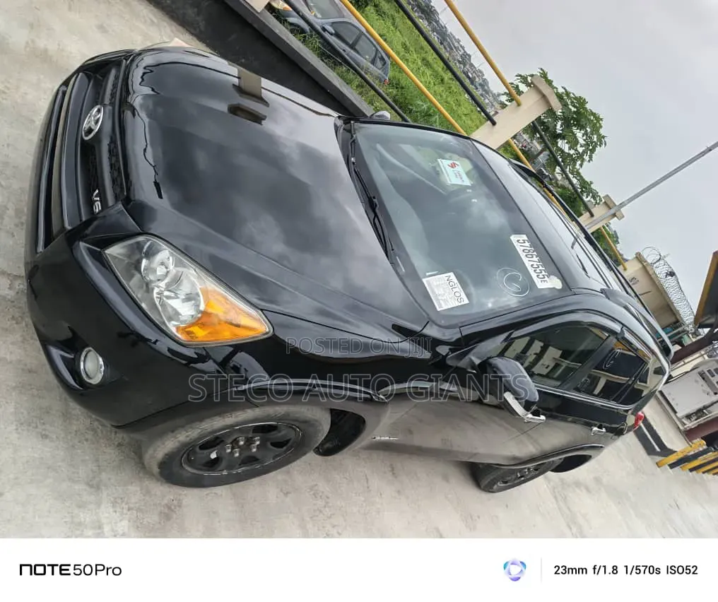 Toyota RAV4 2012 Black