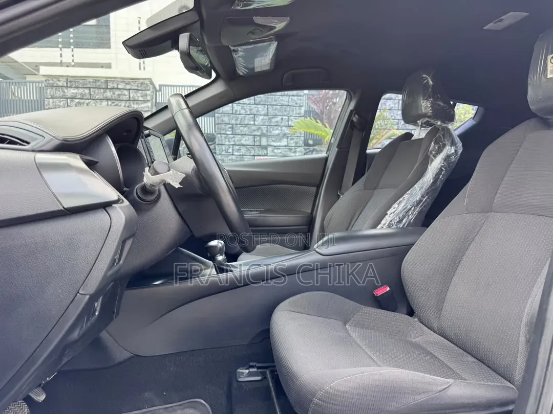 Toyota C-HR 2017 Black