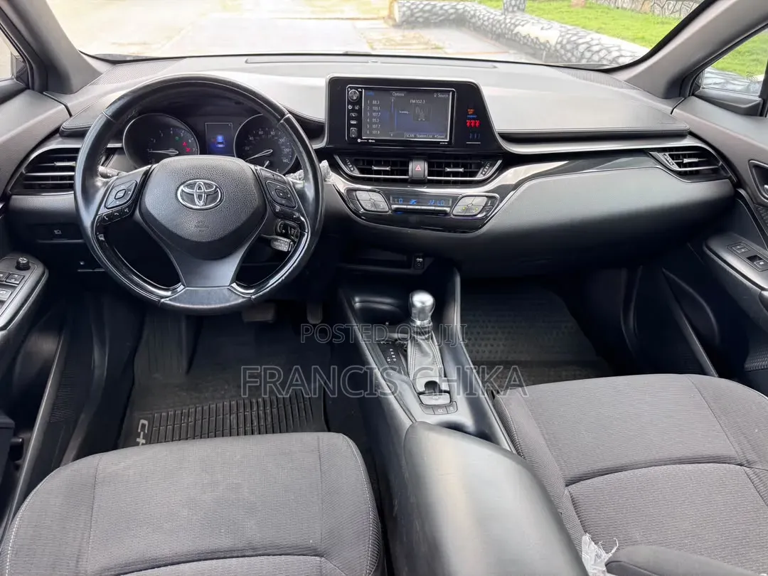 Toyota C-HR 2017 Black