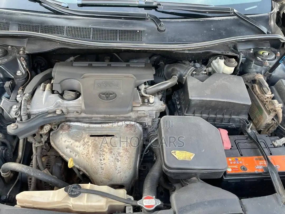 Toyota Camry 2014 Gray