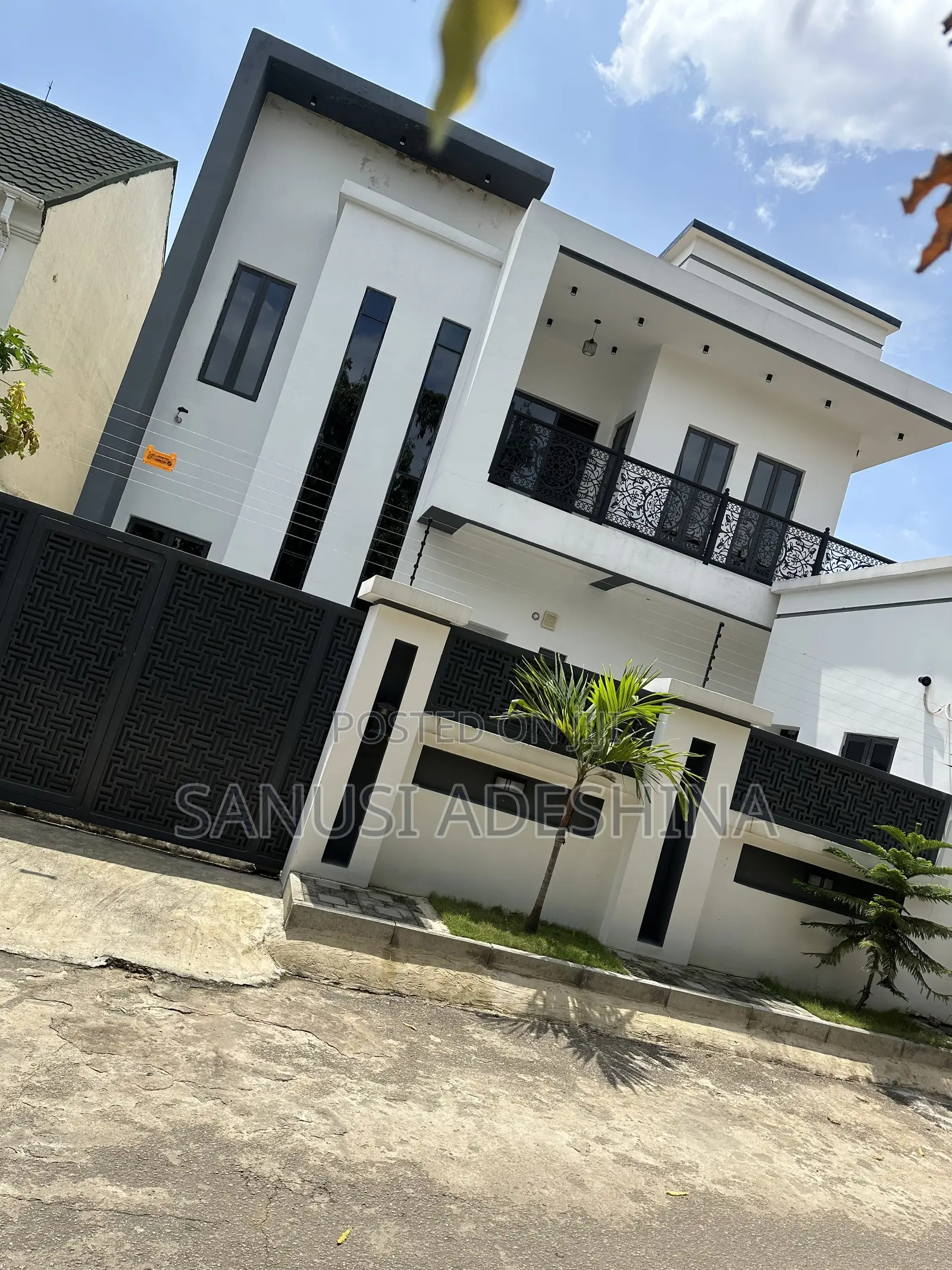 4bdrm Duplex in Life Camp,Fct Abuja for sale