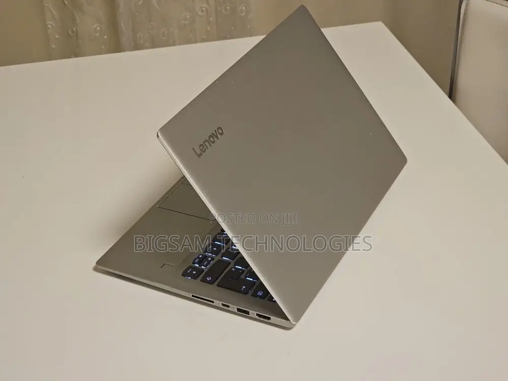 Laptop Lenovo Legion 5 32GB AMD Ryzen 9 SSD 1T