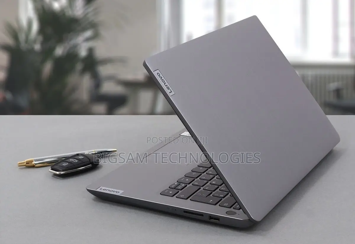 Laptop Lenovo Legion 5 32GB AMD Ryzen 9 SSD 1T