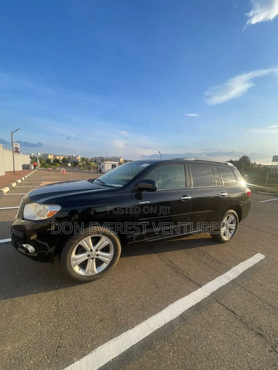 Toyota Highlander SE 2010 Black