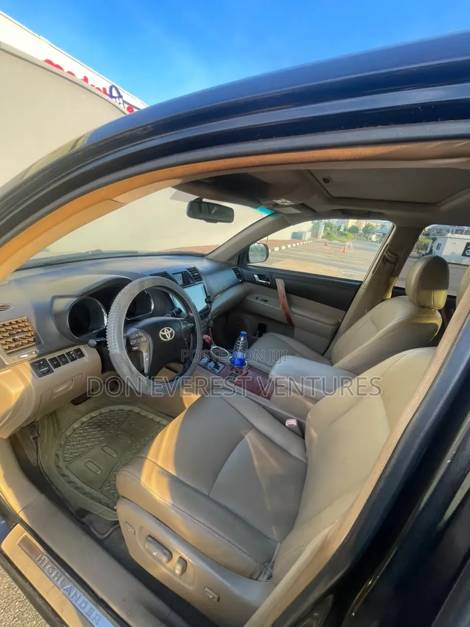 Toyota Highlander SE 2010 Black