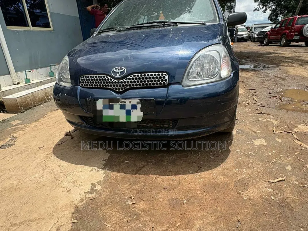 Toyota Yaris 1.3 2005 Blue