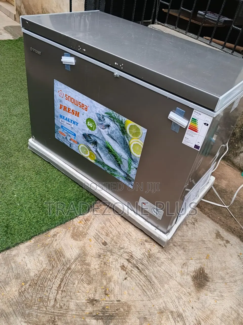 Snowsea Chest Freezer 450L – Spacious Storage