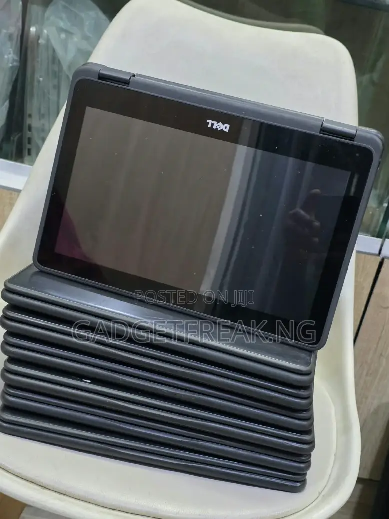 Laptop Dell Latitude 3190 2-in-1 4GB Intel Pentium SSD 128GB