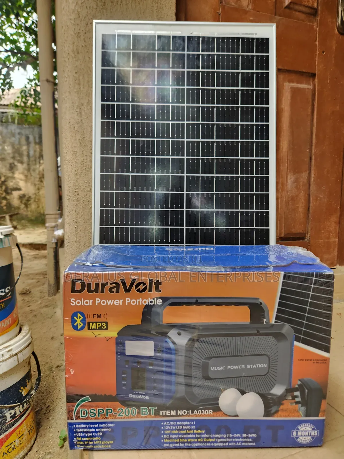 Duravolt Portable Solar Generator _ 12V + 50W Panel