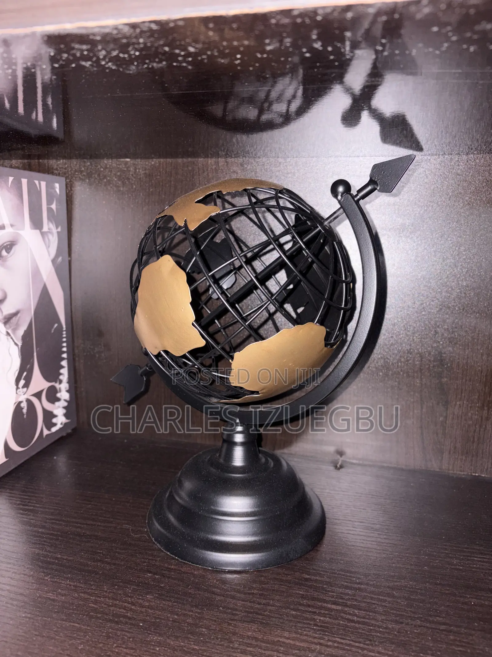 Bronze Metal Globe for Office and House Decor