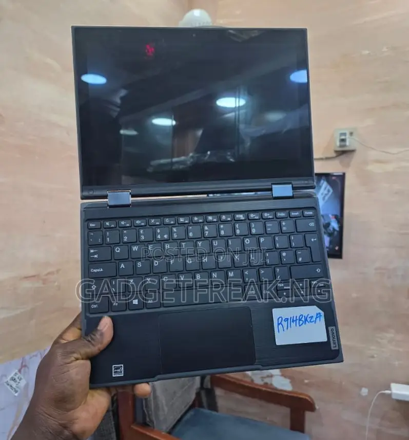 Laptop Lenovo 100e 4GB Intel Celeron SSD 128GB