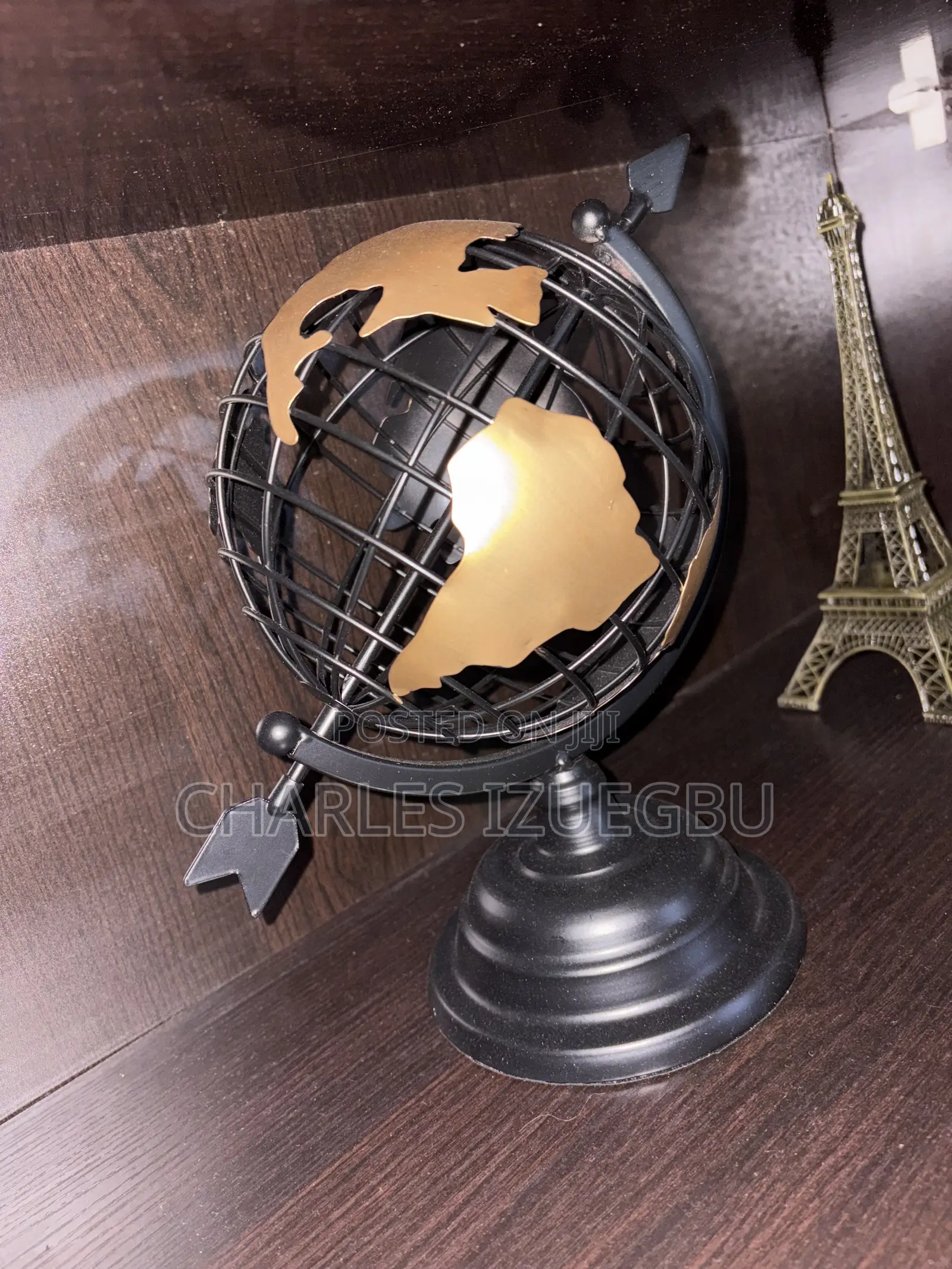 Bronze Metal Globe for Office and House Decor