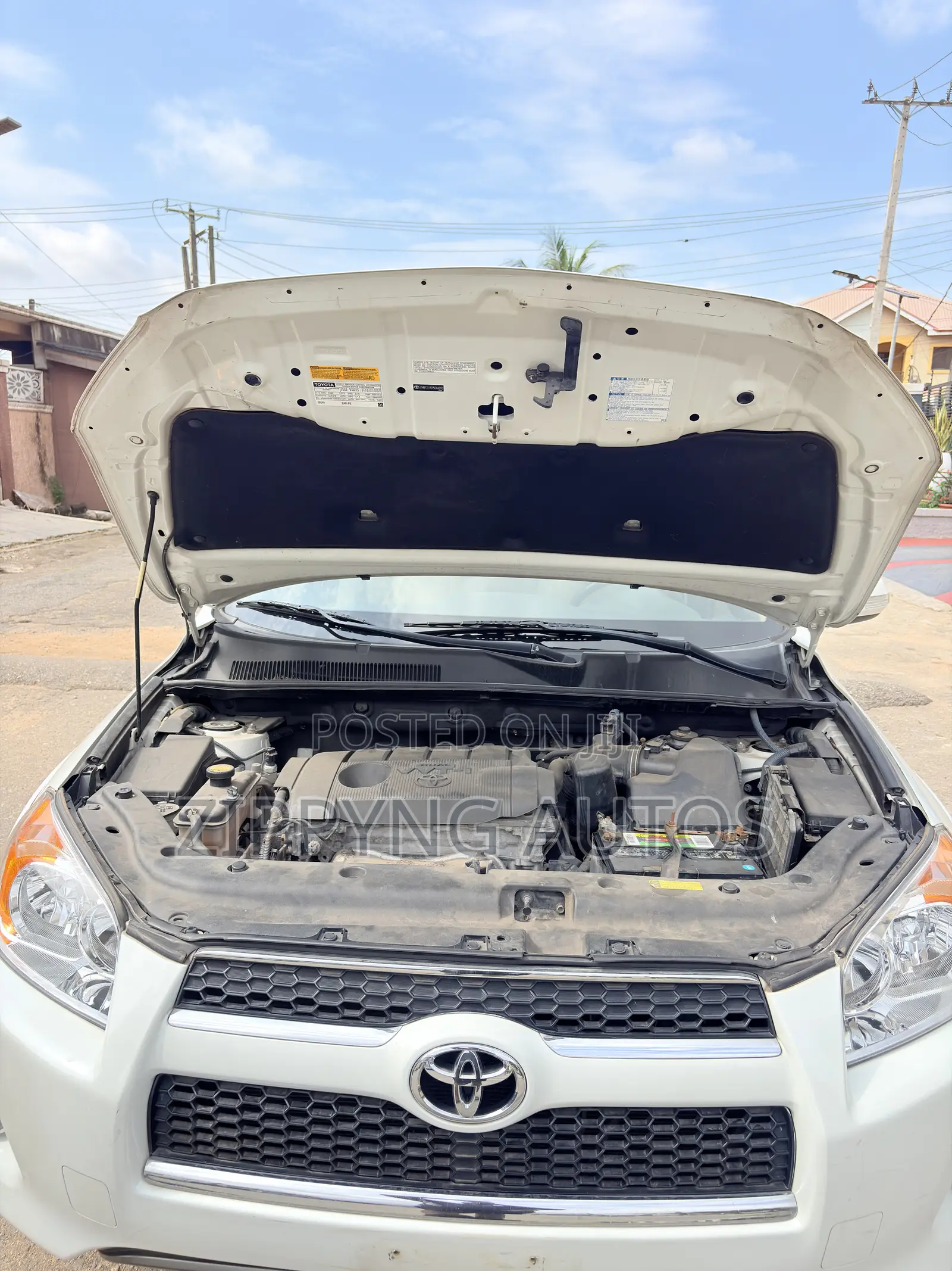 Toyota RAV4 Limited 4x4 2009 White