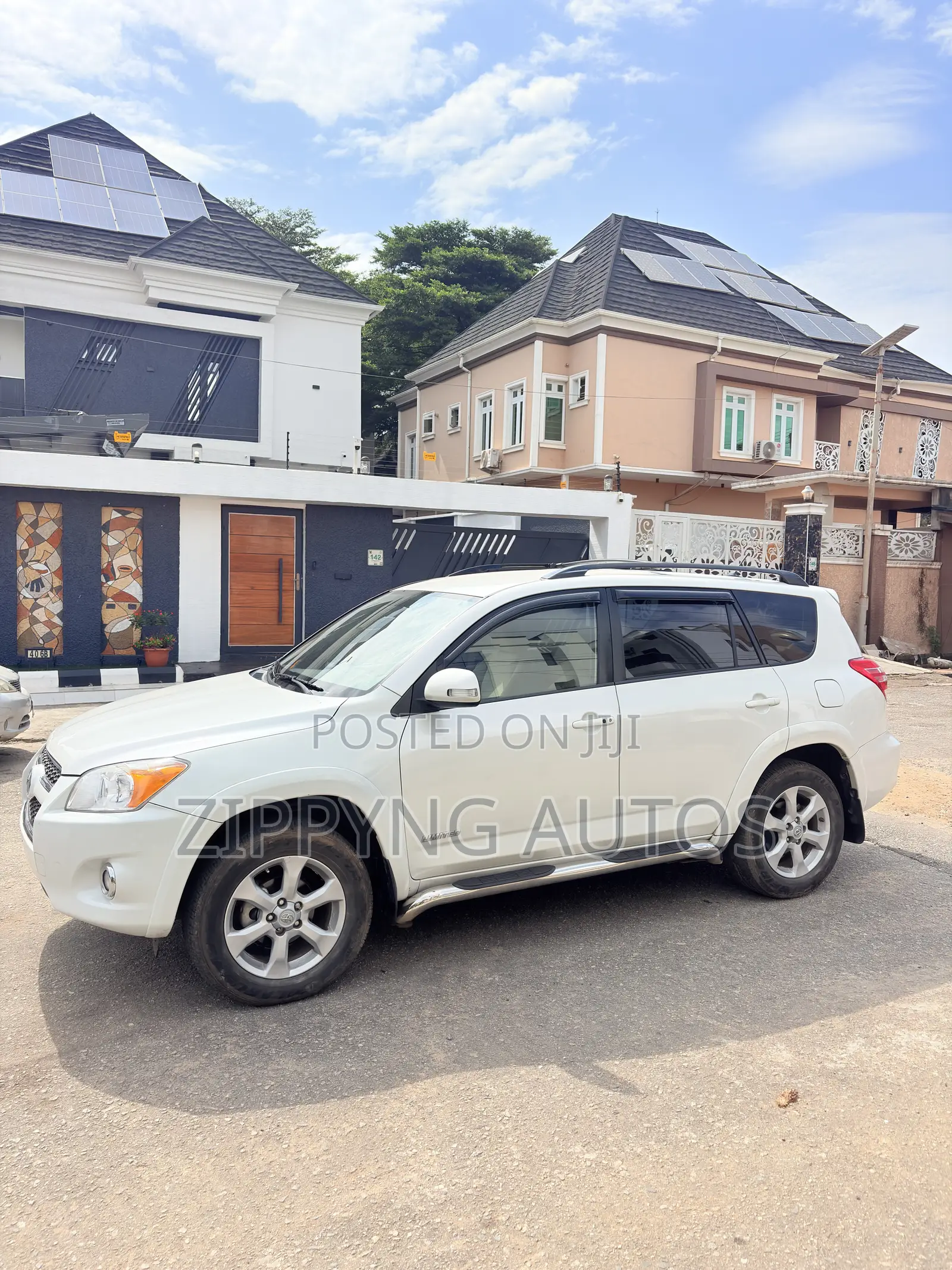 Toyota RAV4 Limited 4x4 2009 White