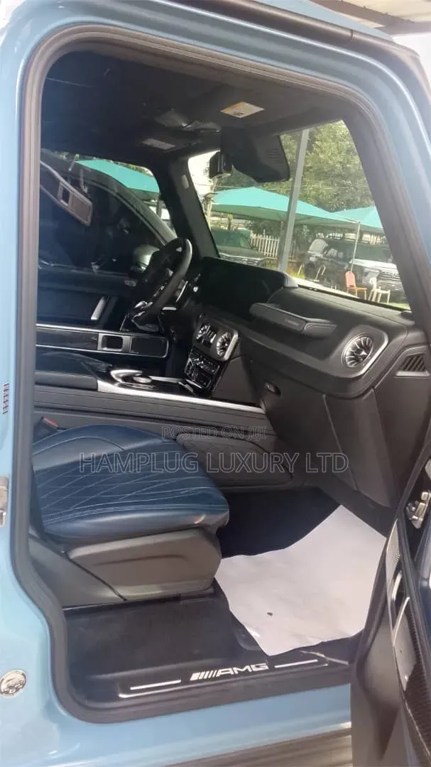 New Mercedes-Benz G-Class 2023 Blue