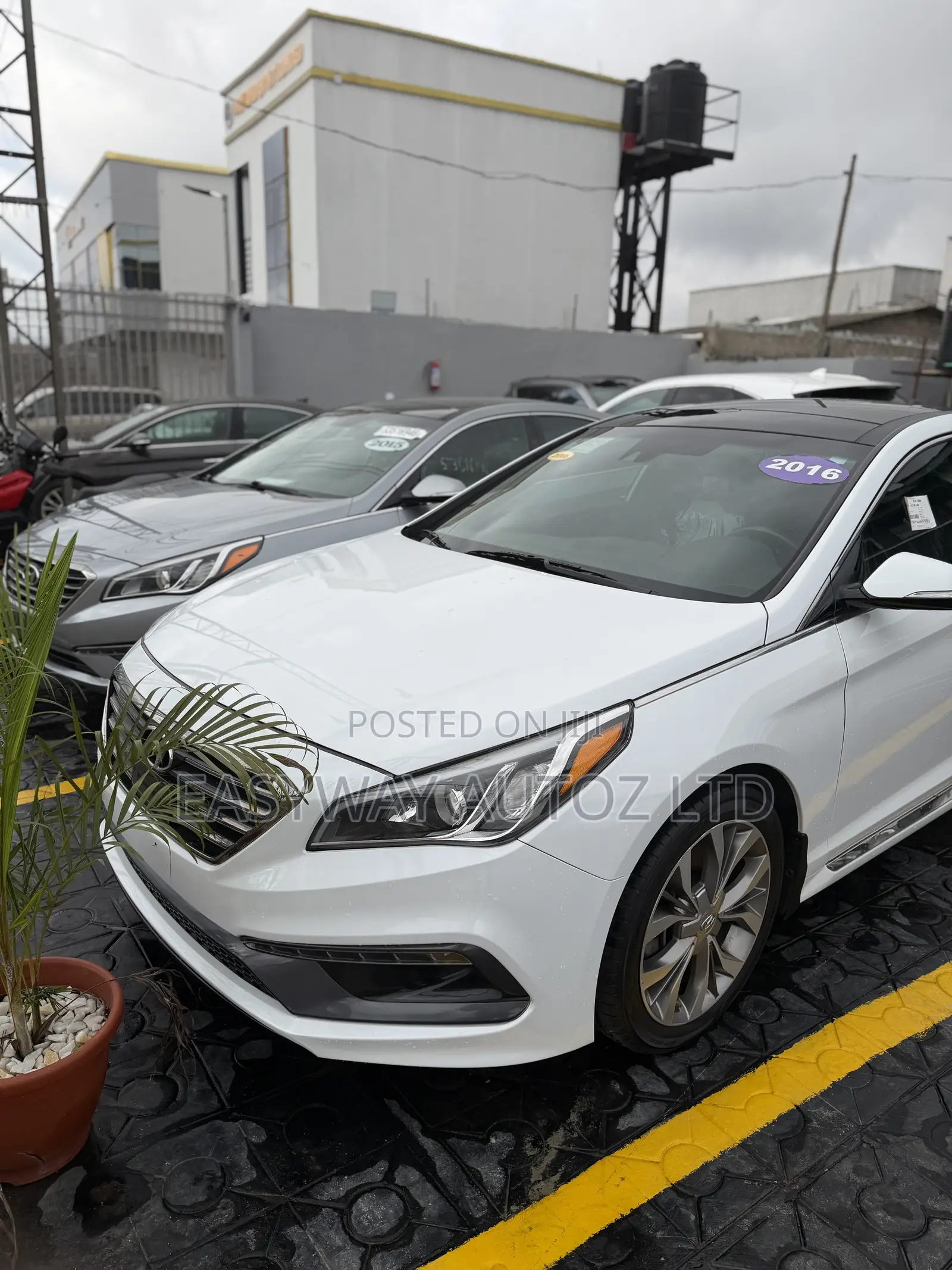 Hyundai Sonata Limited 2.0T Seban (2.0L 4cyl 6A) 2016 White