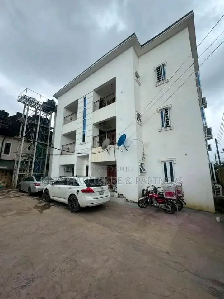 6bdrm Block of Flats in Cedarwood Estate, New Layout for sale