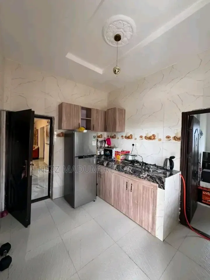 6bdrm Block of Flats in Cedarwood Estate, New Layout for sale
