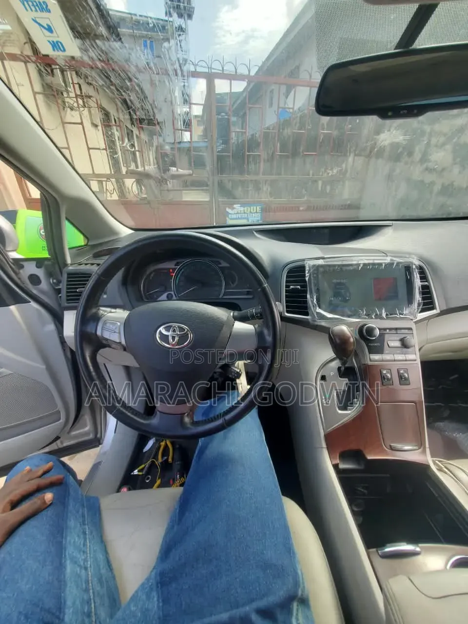 Venza Andriod Navigation Screen and Upgrade Sterring