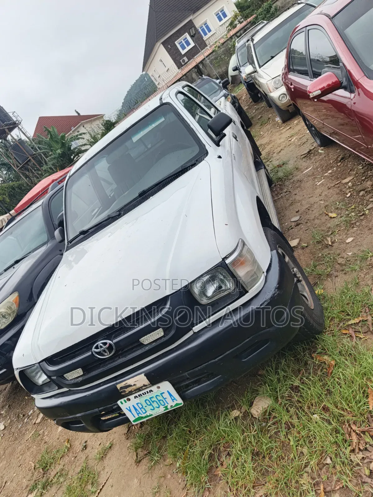 Toyota Hilux 2003 White