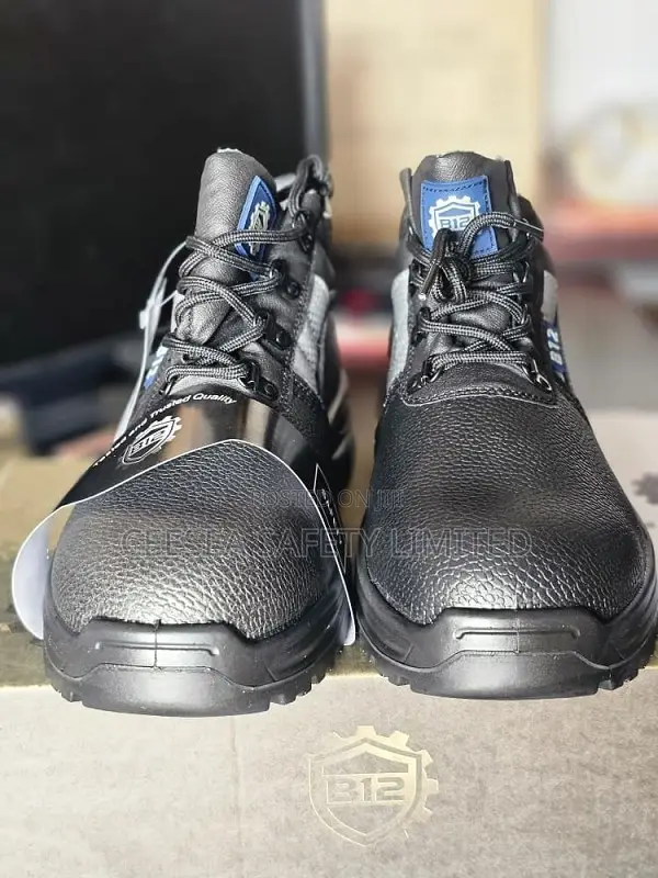 B12 Safety Shoe