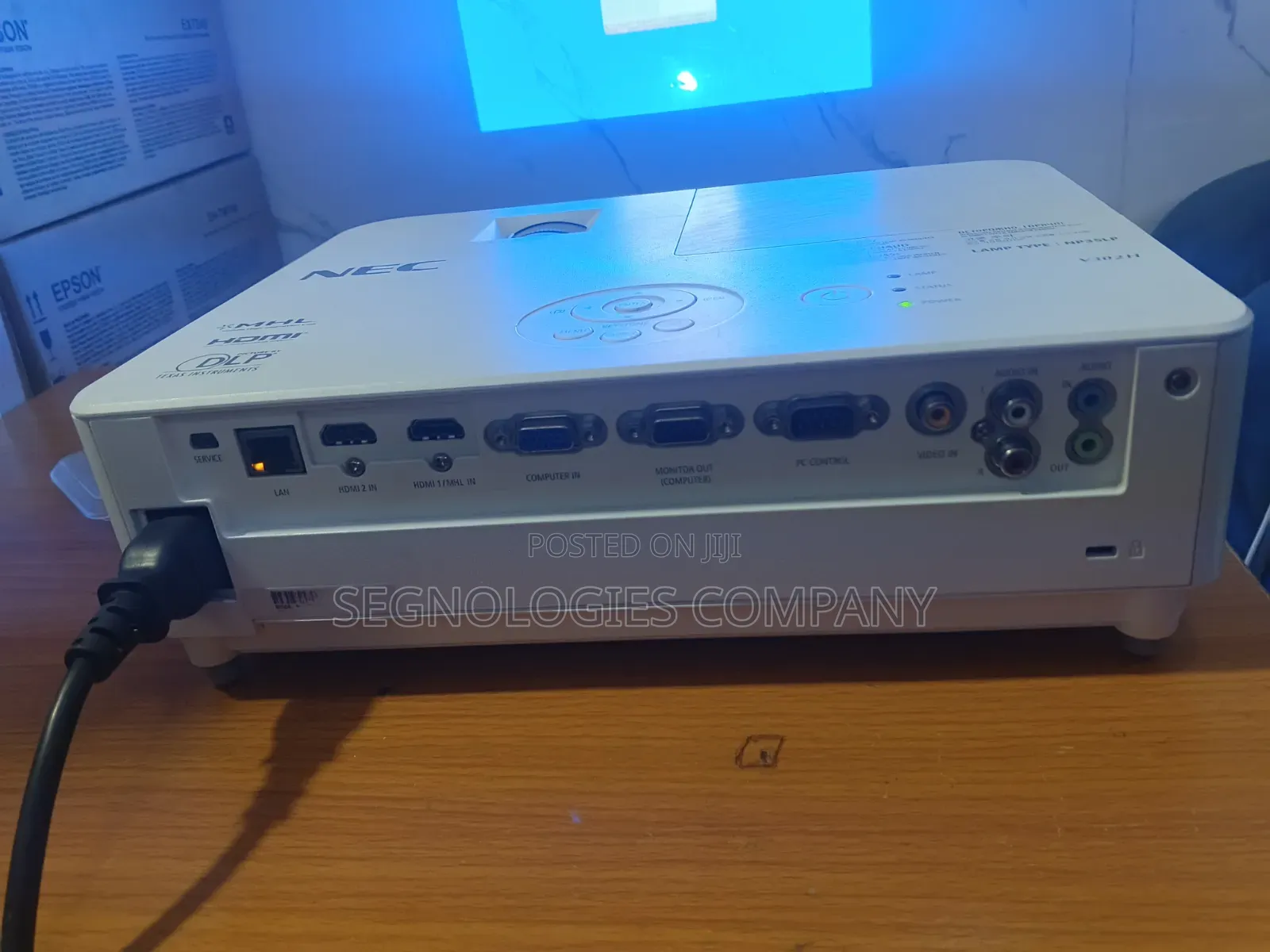 Nec NP-V302H 3000 Lumens Full HD DLP Projector