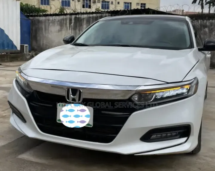 Honda Accord 2018 White