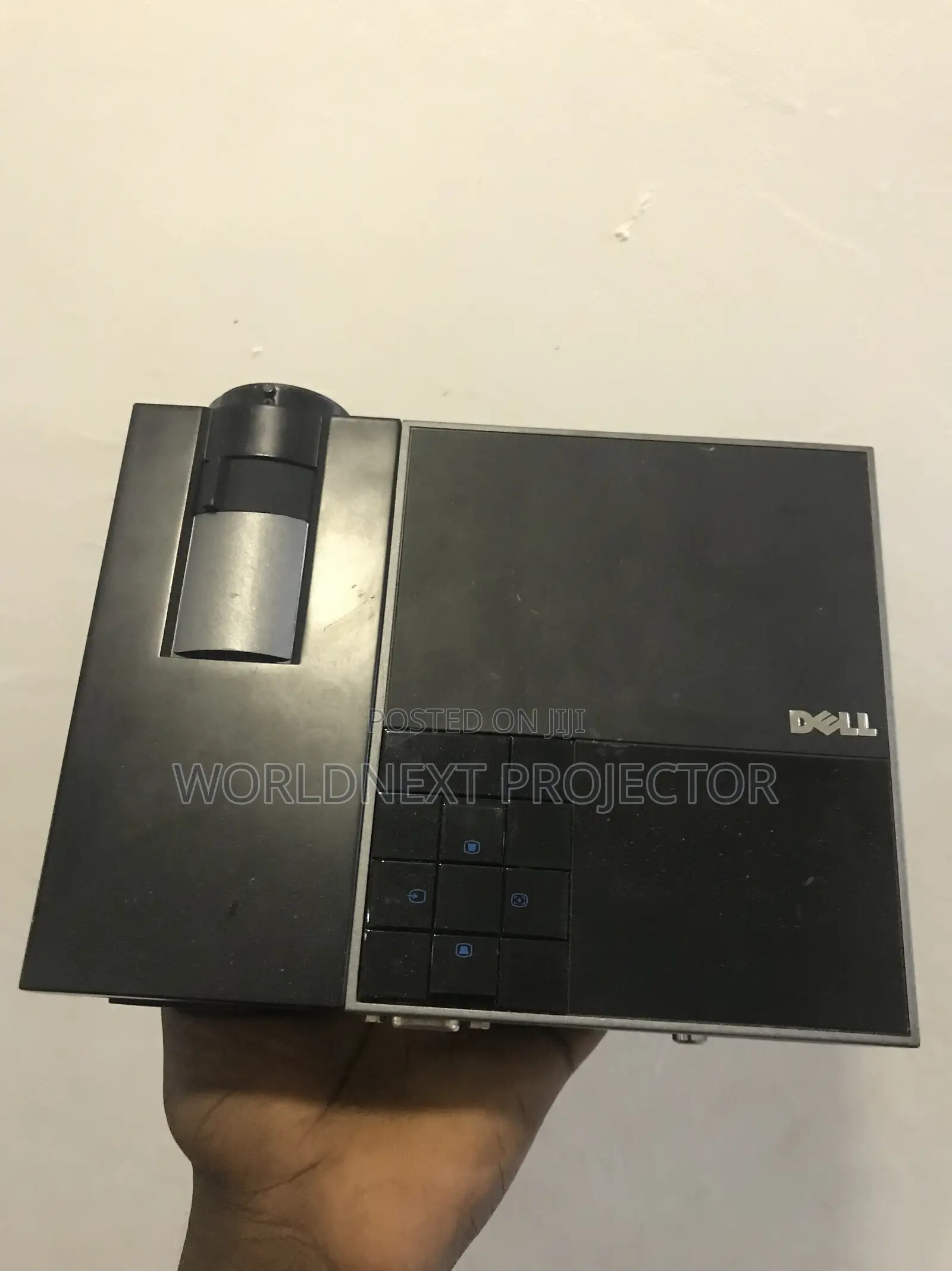 Dell M209X Portable Projector – Big Screen Brilliance Anywhere