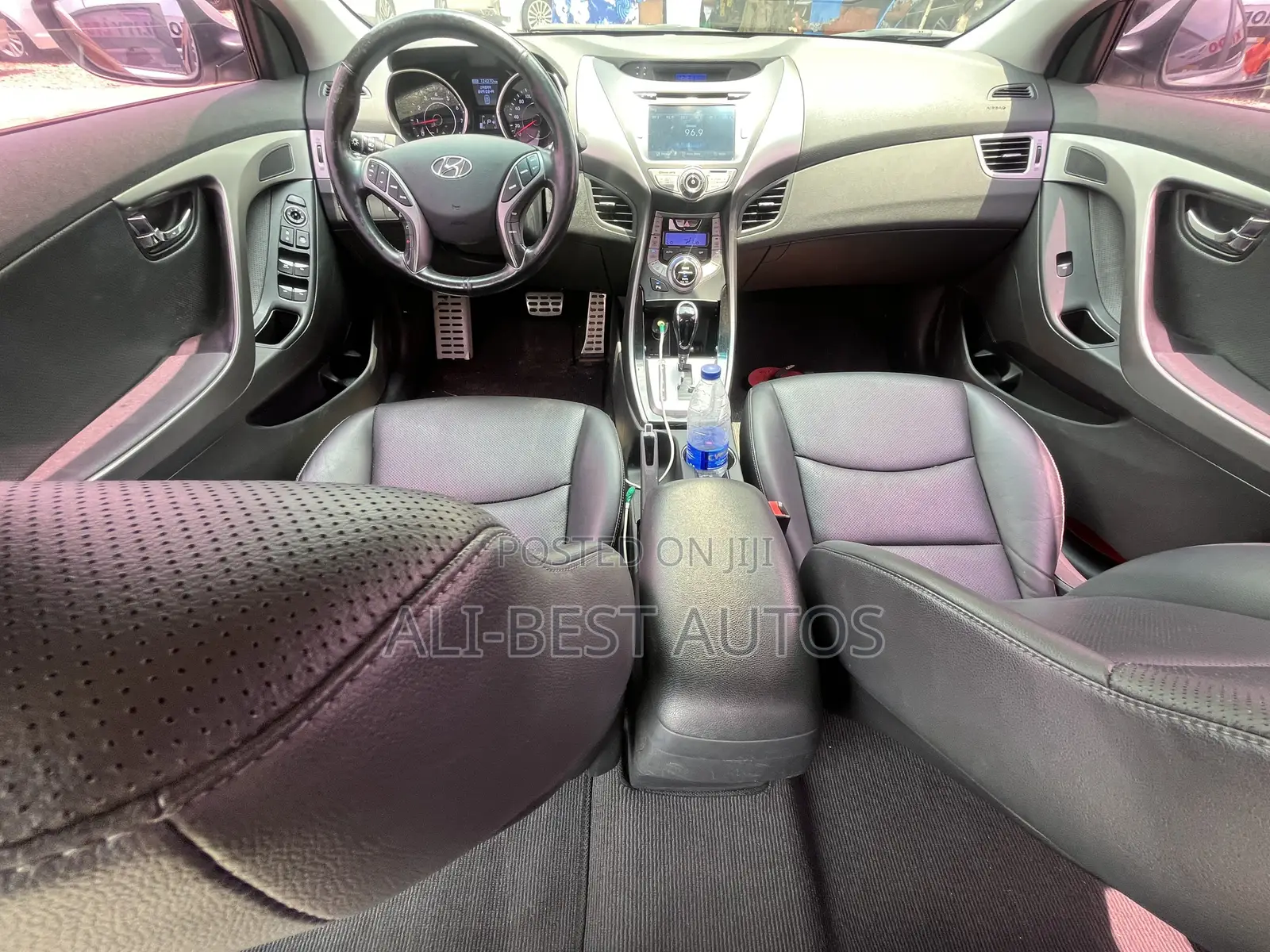Hyundai Avante 2013 White