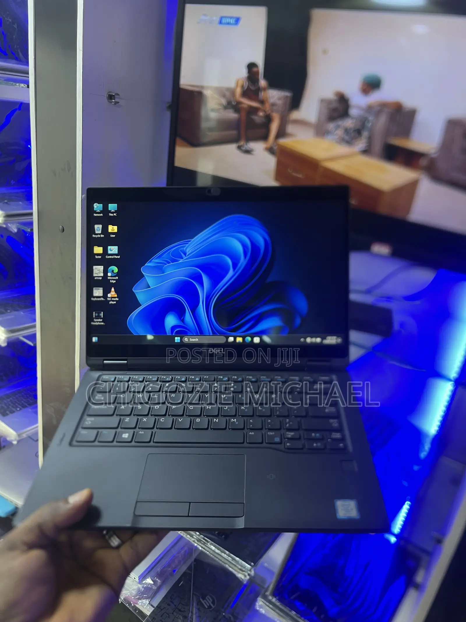 Laptop Dell Latitude 7390 2-in-1 8GB Intel Core i5 SSD 256GB