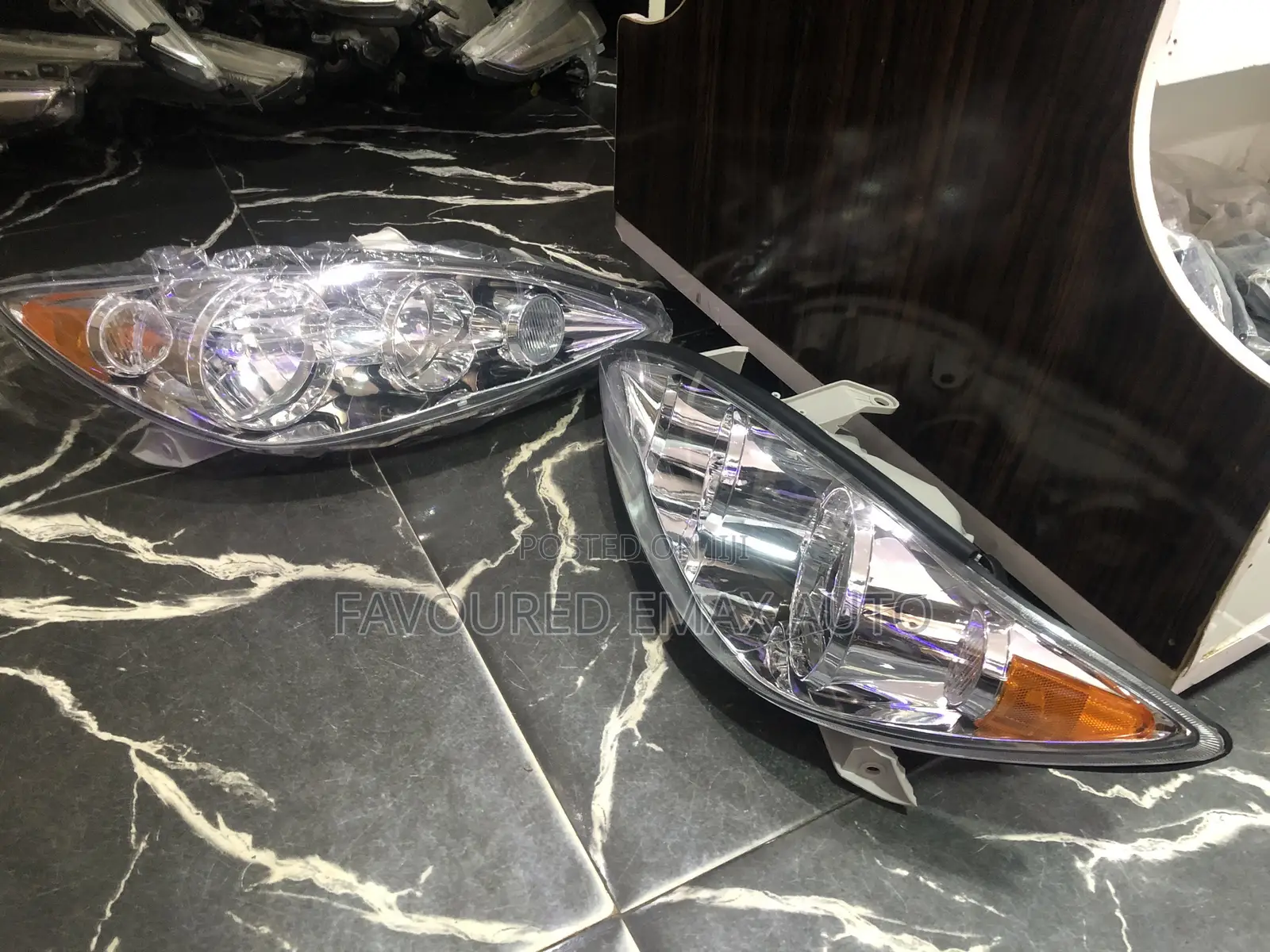 Headlamp Camry 2005