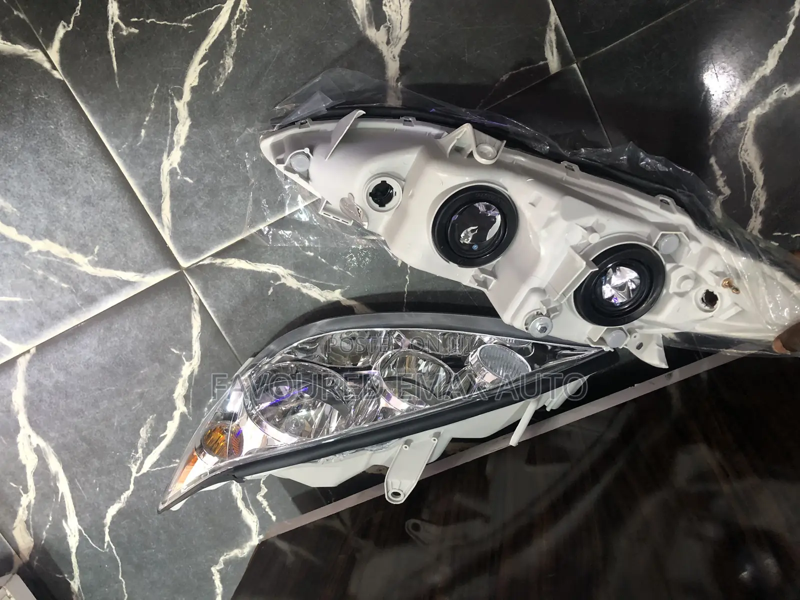 Headlamp Camry 2005