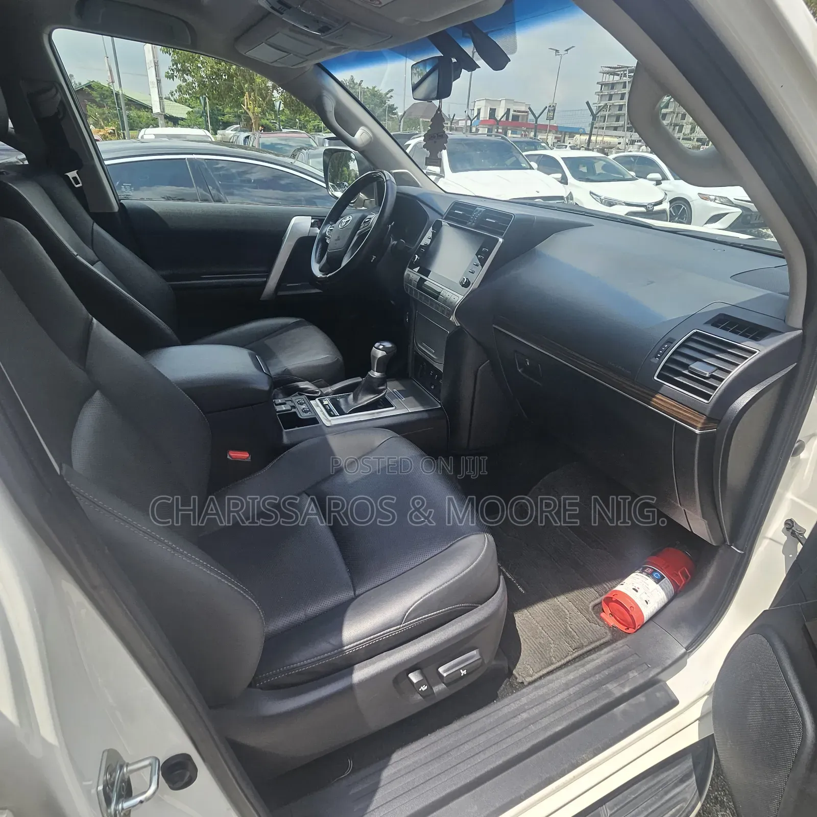 Toyota Land Cruiser Prado 4.0 2023 White